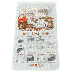 Vtg 80’s Calendar Kitchen Tea Towel Spice a Dish With Love 1982 Apples Apple Pie